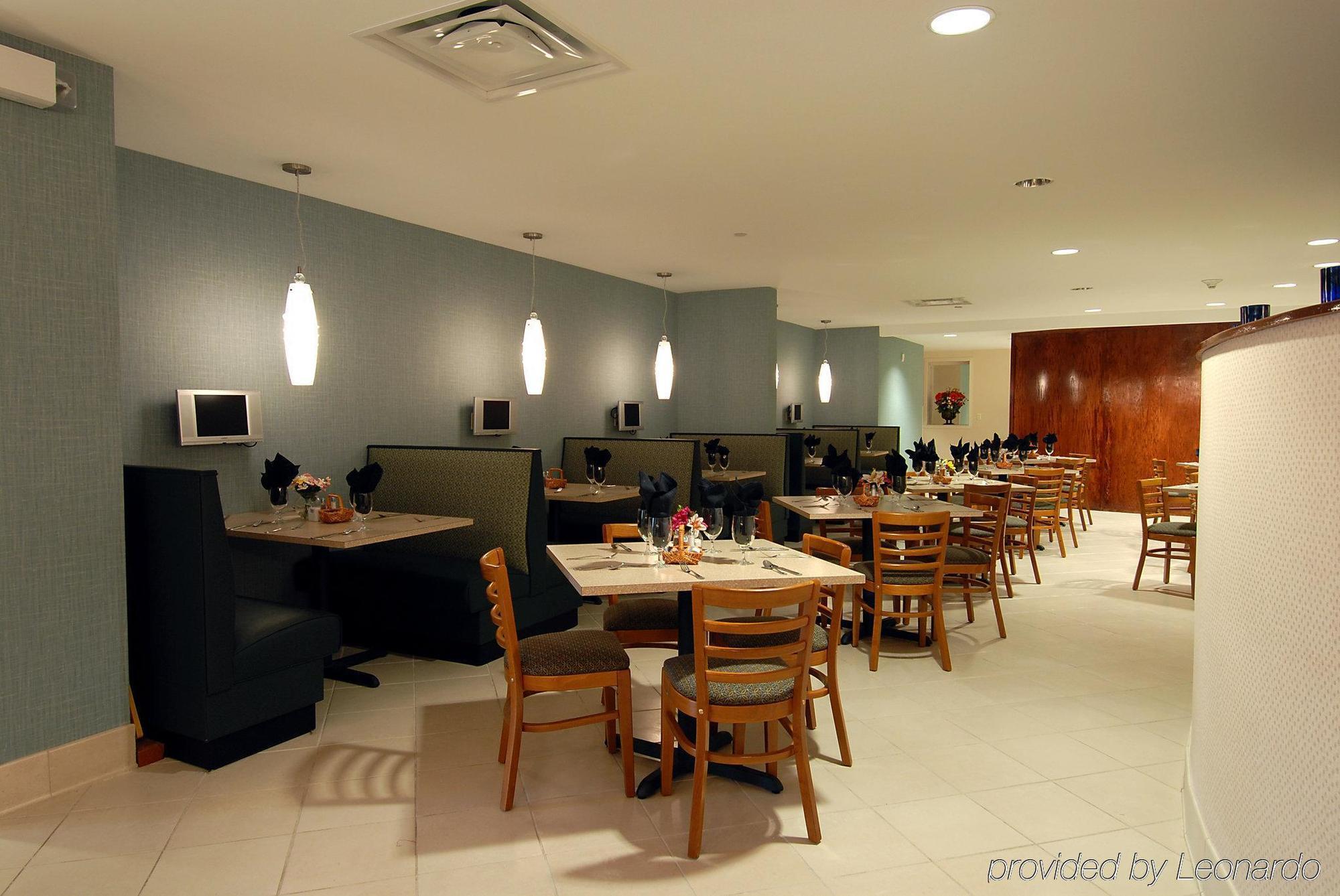 Holiday Inn Atlanta/Roswell By Ihg מראה חיצוני תמונה